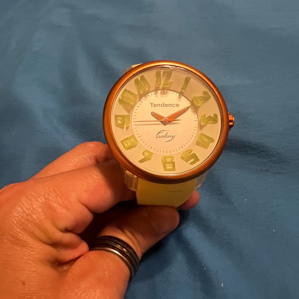 Tendence Vibrant Orange and Yellow Watch